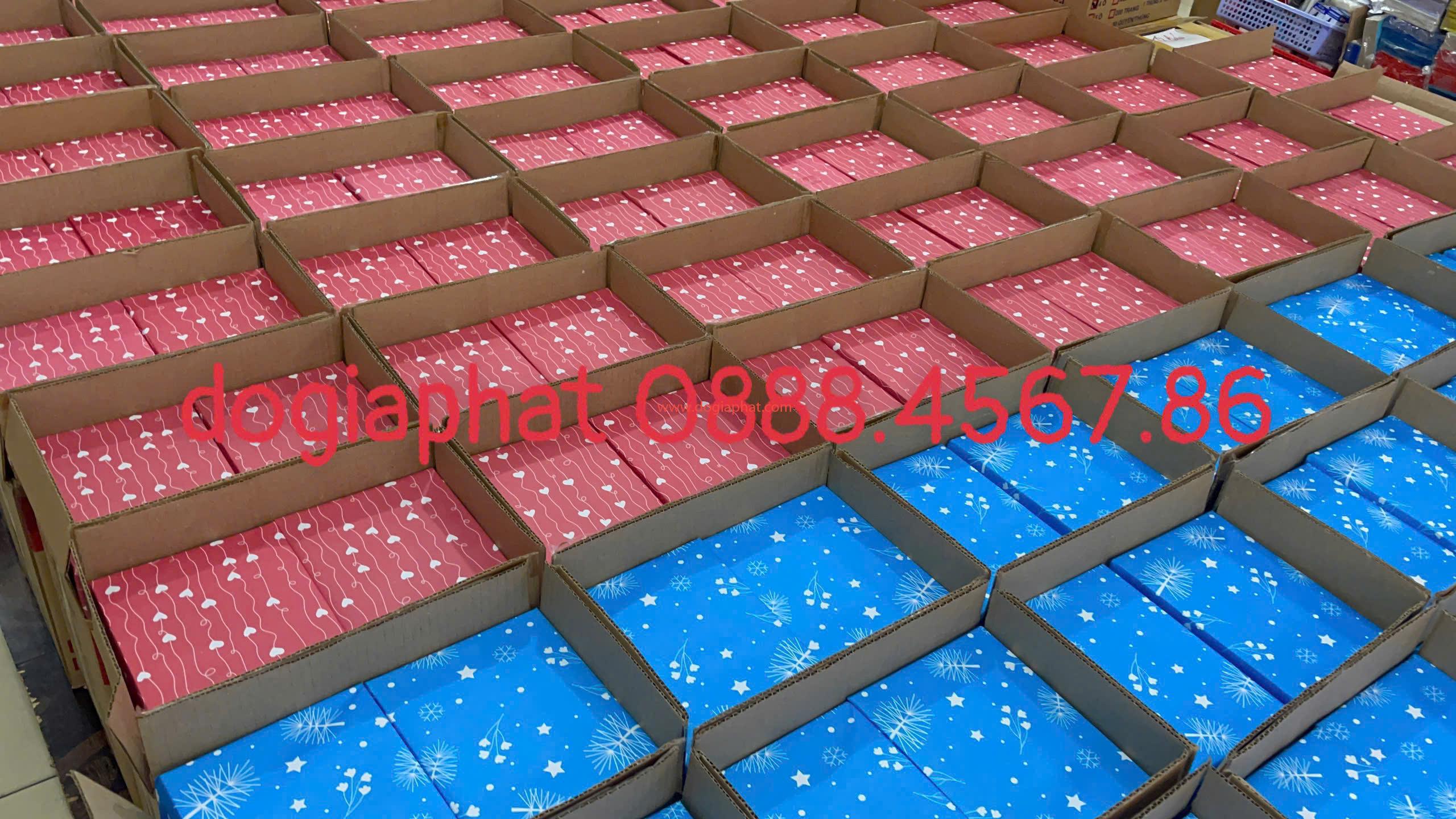 NHẬN SẢN XUẤT IN ẤN TẬP PHÁT THƯỞNG VÀ GÓI QUÀ THEO YÊU CẦU GIÁ SỈ BAO VAT 